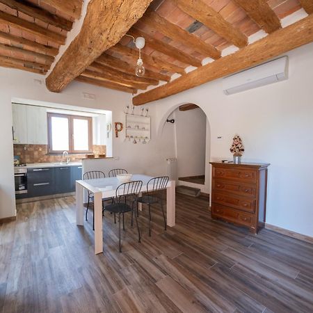 Il Leoncino Ξενοδοχείο Palaia Εξωτερικό φωτογραφία